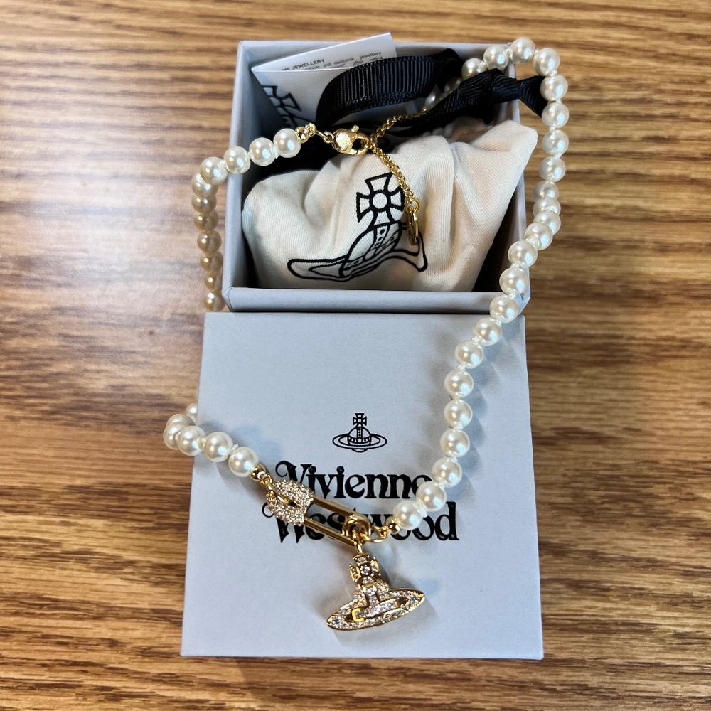 Vivienne Westwood Lucrece Gold Pearl Necklace